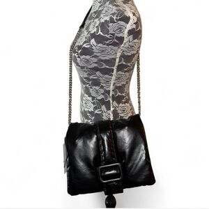 Zara Elegant Black Leather Shoulder Bag